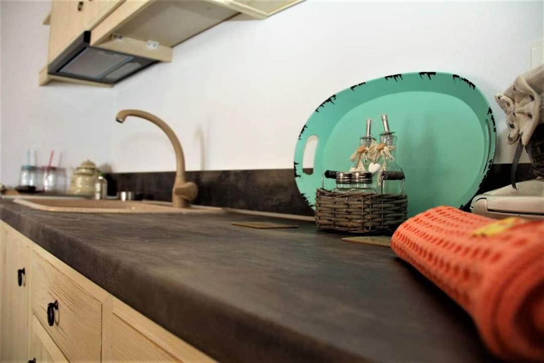 Argento Apartment Kímolos Екстериор снимка